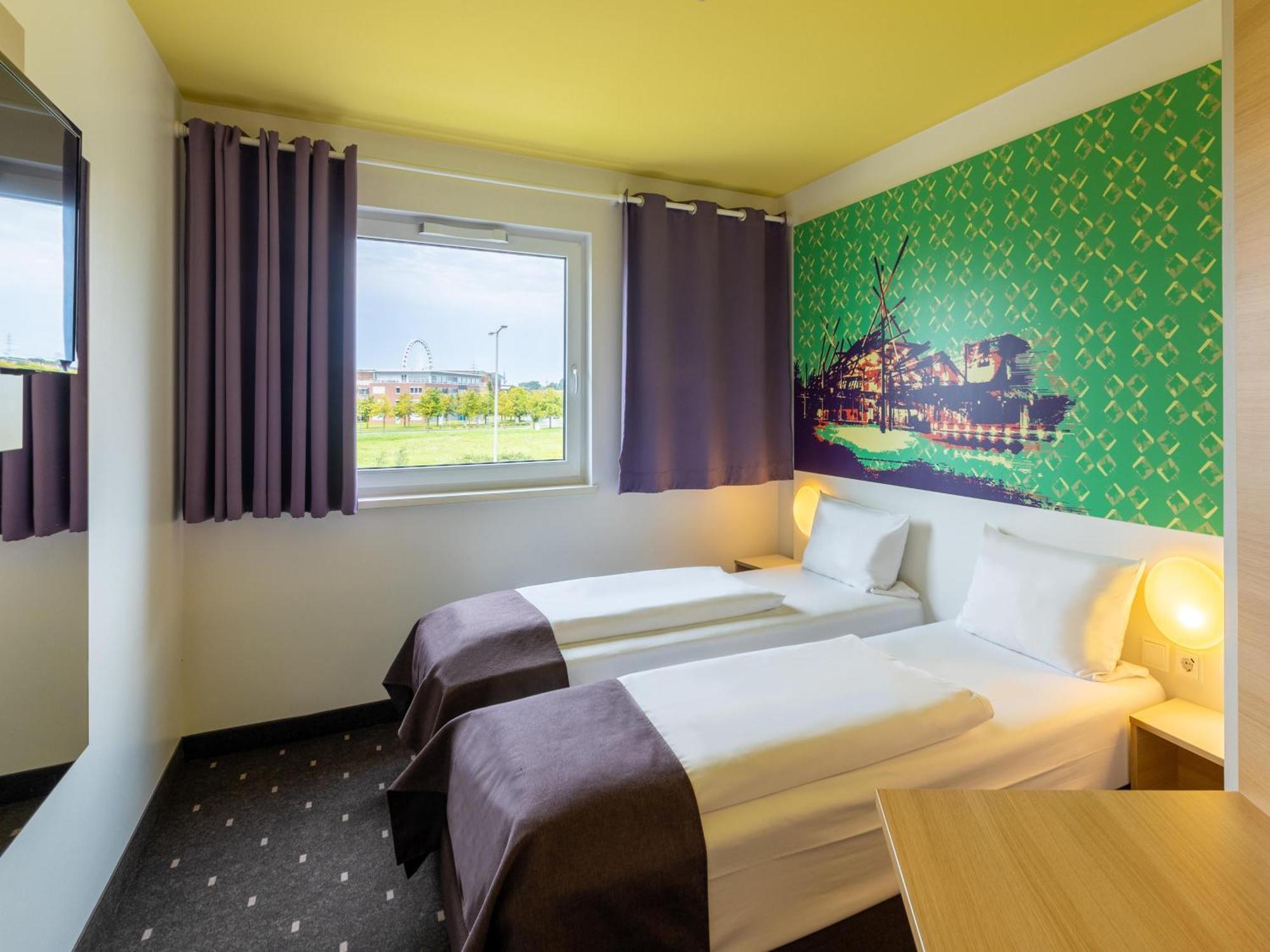 B&B Hotel Oberhausen Am Centro Exterior photo